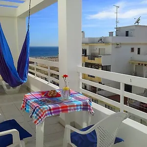 Charming With Sea View Apartamento
